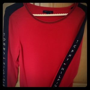 Tommy Hilfiger sweater